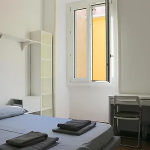 s-ambrogio-cozy-apartment.italymilanhotels.net/